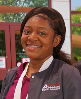 Keondra Turner Dental Assisting, Bronze Medalist – Nationals