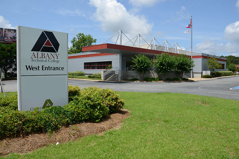 Albany Technical College Manufacuturing Innovation Center.