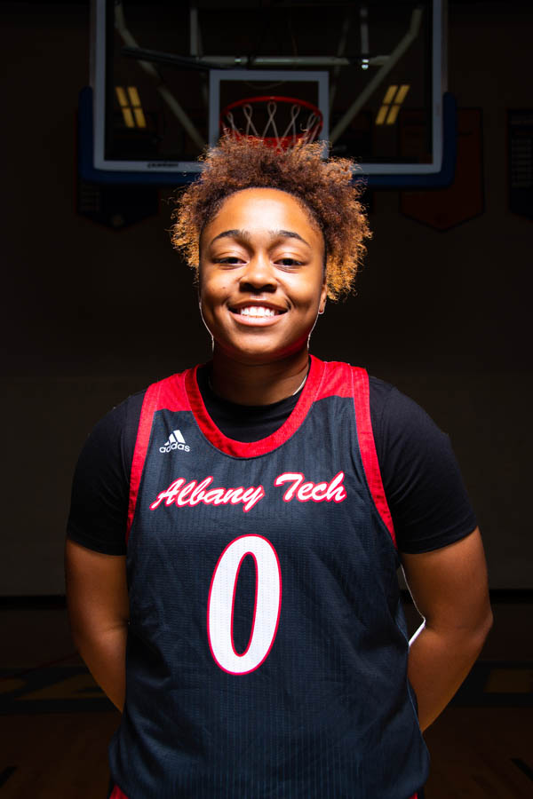 SHANIA WILLIAMS