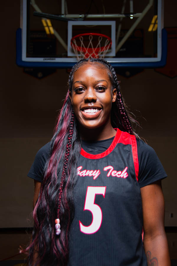 DASIA WYATT